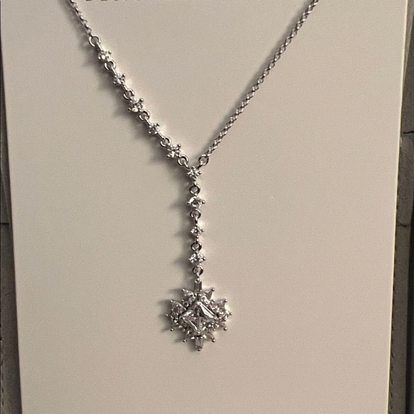 Bomb Party An Opulent Cascade - Picture 2 of 4